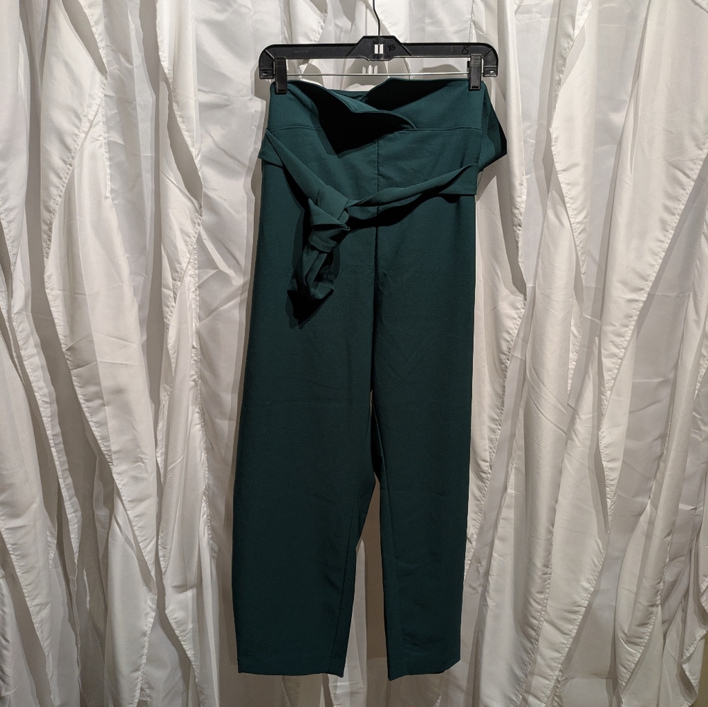 B5 Torrid Skinny Crepe Pant Size 3X (22/24)  NWT